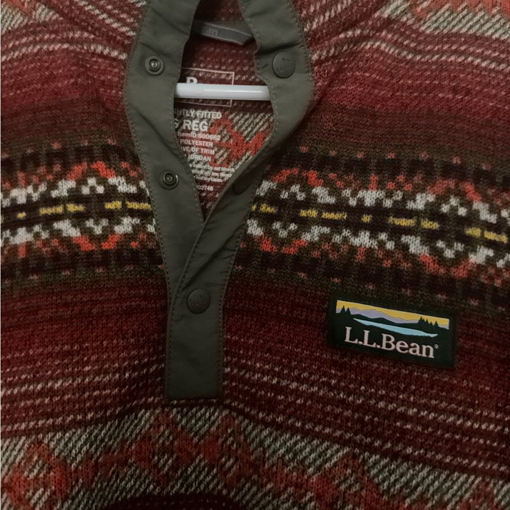 Patterned L.L. Bean Jacket - Picture 2 of 6